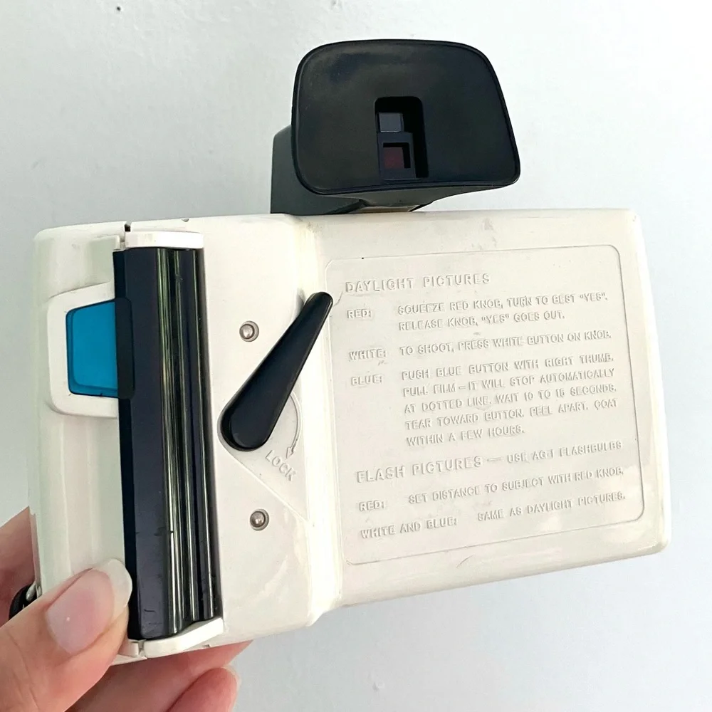 Vintage 60’s Polaroid Swinger model 20 Land Camera